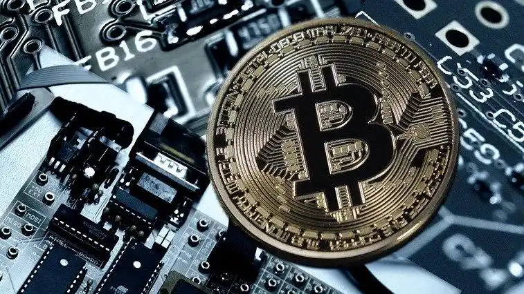 Energy-efficient ASIC mining rig showcasing compact design